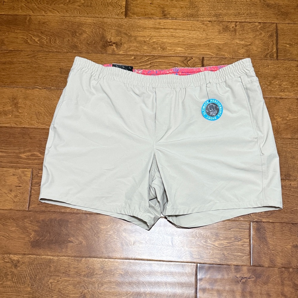 NWT Size 2XL khaki Birdie Bound Athletic Shorts with Elastic Waist
